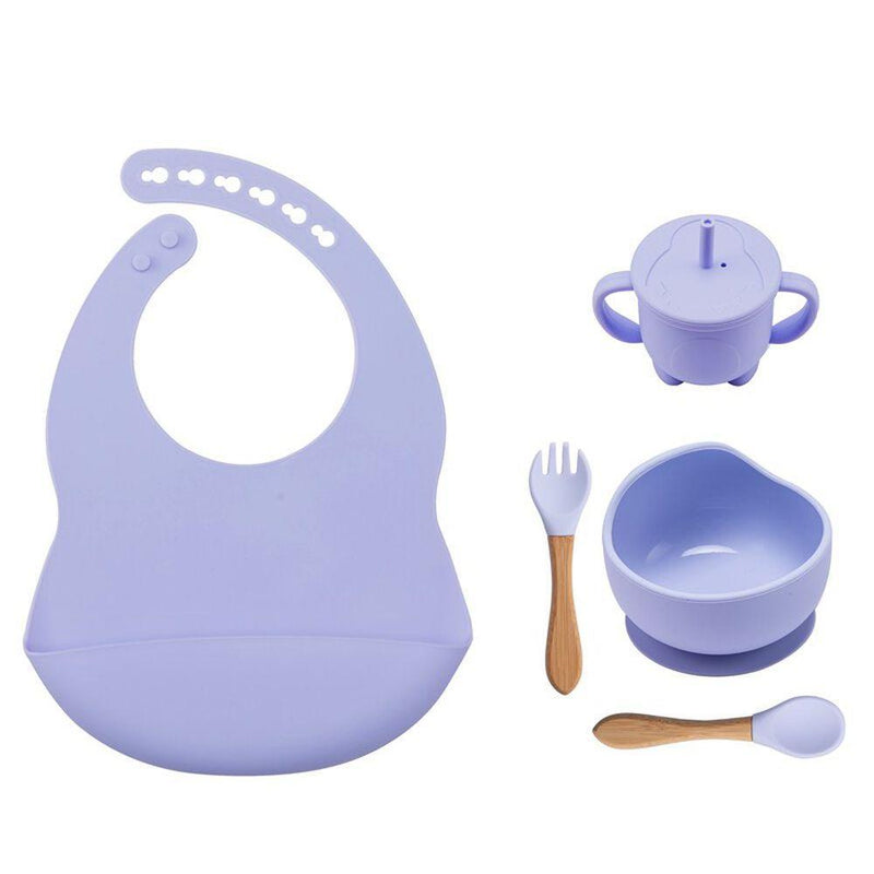 Kit Prato + Copo Com Canudo + Babador + Talher de Silicone Para Bebê - 05 Peças - Céu Infinito